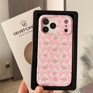 Velver Caviar Lovely Pink Bows IPhone 17 Pro Max